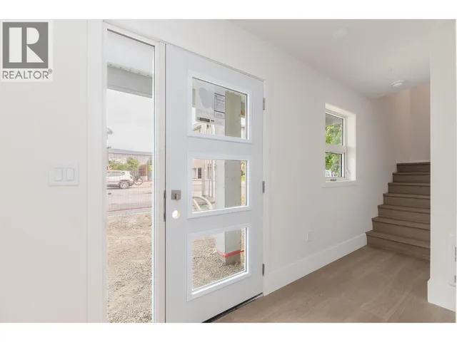 101 - 783 WINNIPEG STREET, Penticton 3