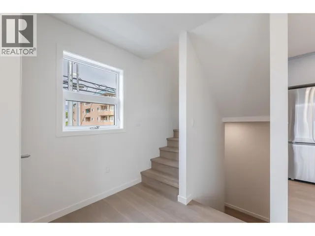 101 - 783 WINNIPEG STREET, Penticton 4