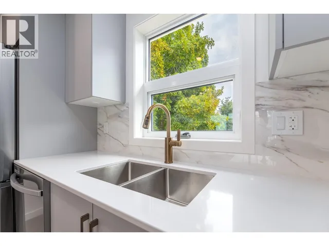 101 - 783 WINNIPEG STREET, Penticton 5