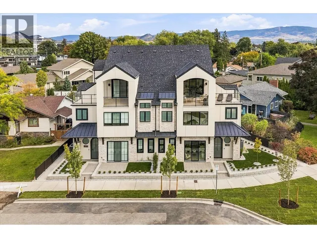 3 - 2435 TAYLOR CRESCENT, Kelowna 3
