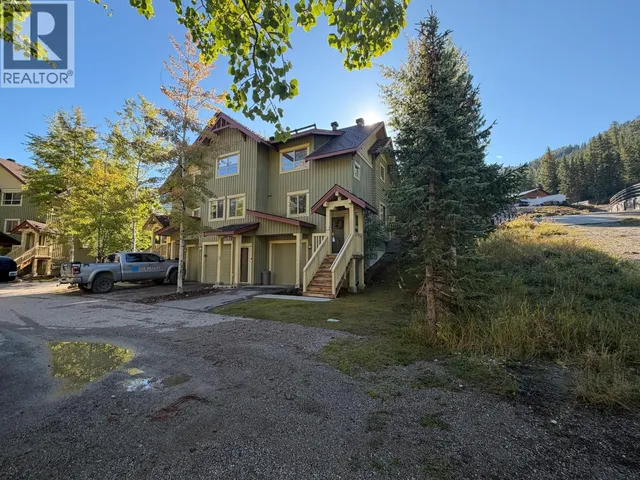 1 - 2025 GREYWOLF DRIVE, Panorama 3