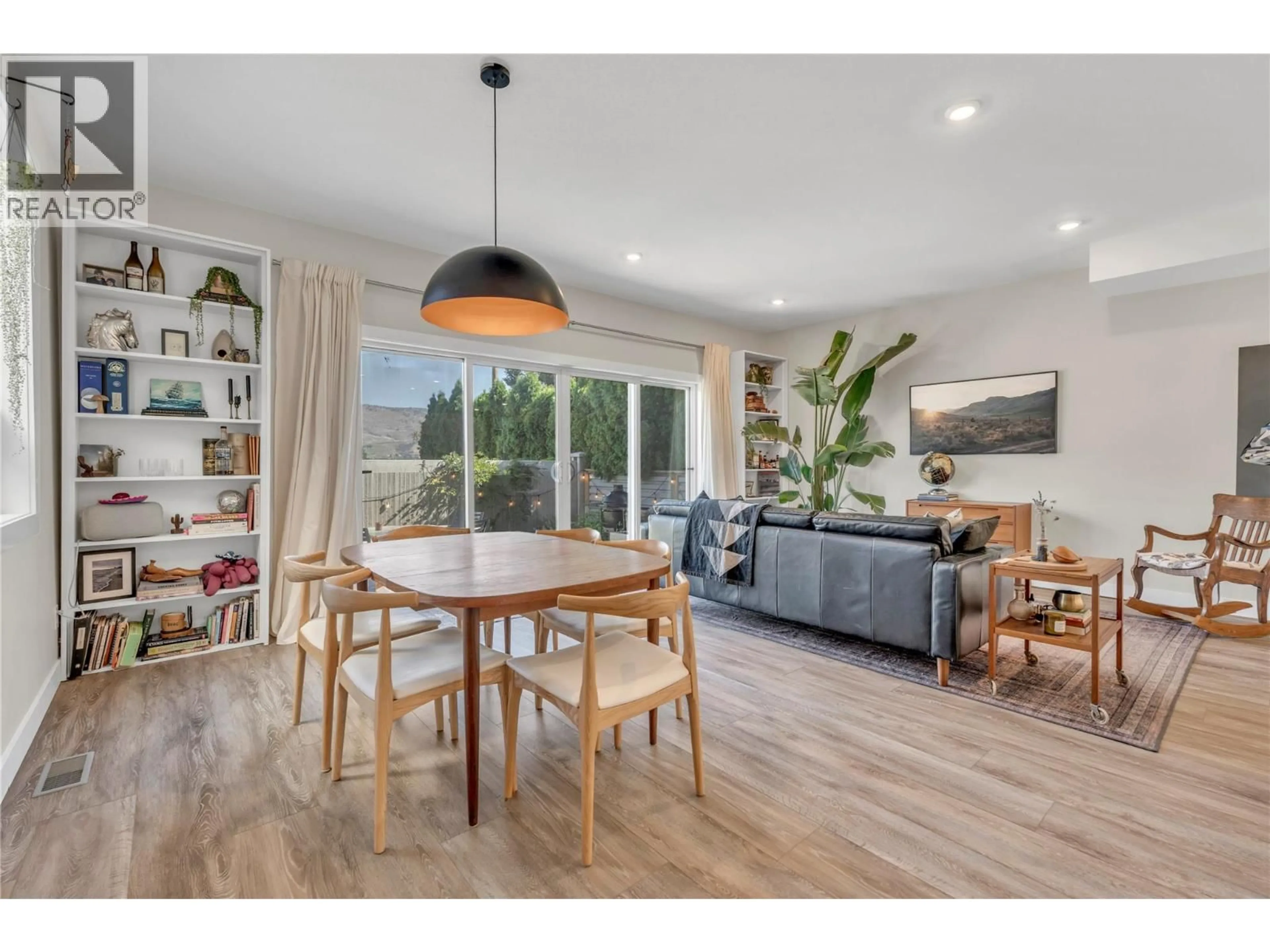 Open concept kitchen, wood/laminate floor for 11 RAVEN COURT, Osoyoos British Columbia V0H1V1
