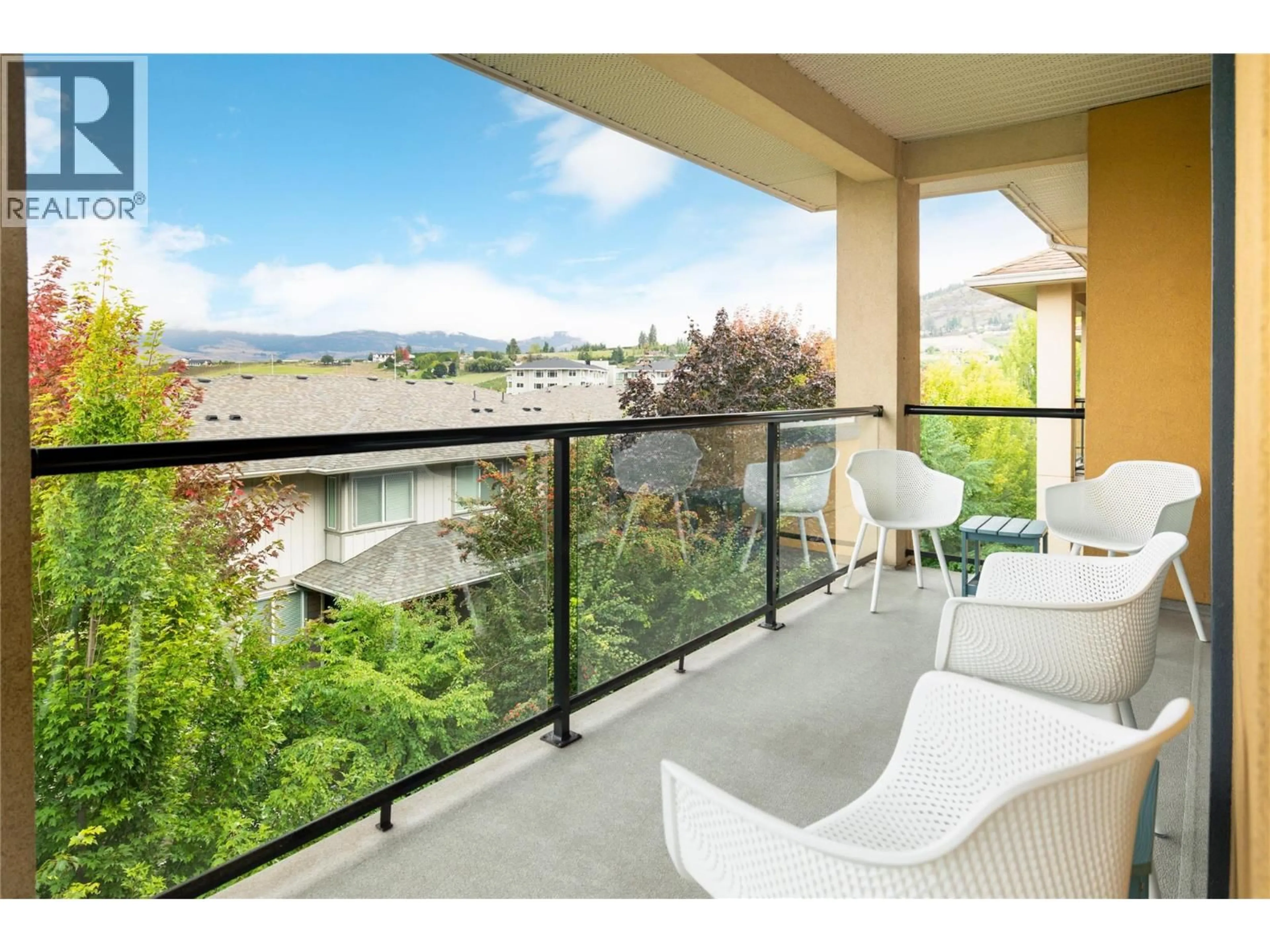 Balcony in the apartment, water/lake/river/ocean view for 406 - 307 WHITMAN ROAD, Kelowna British Columbia V1V2P3