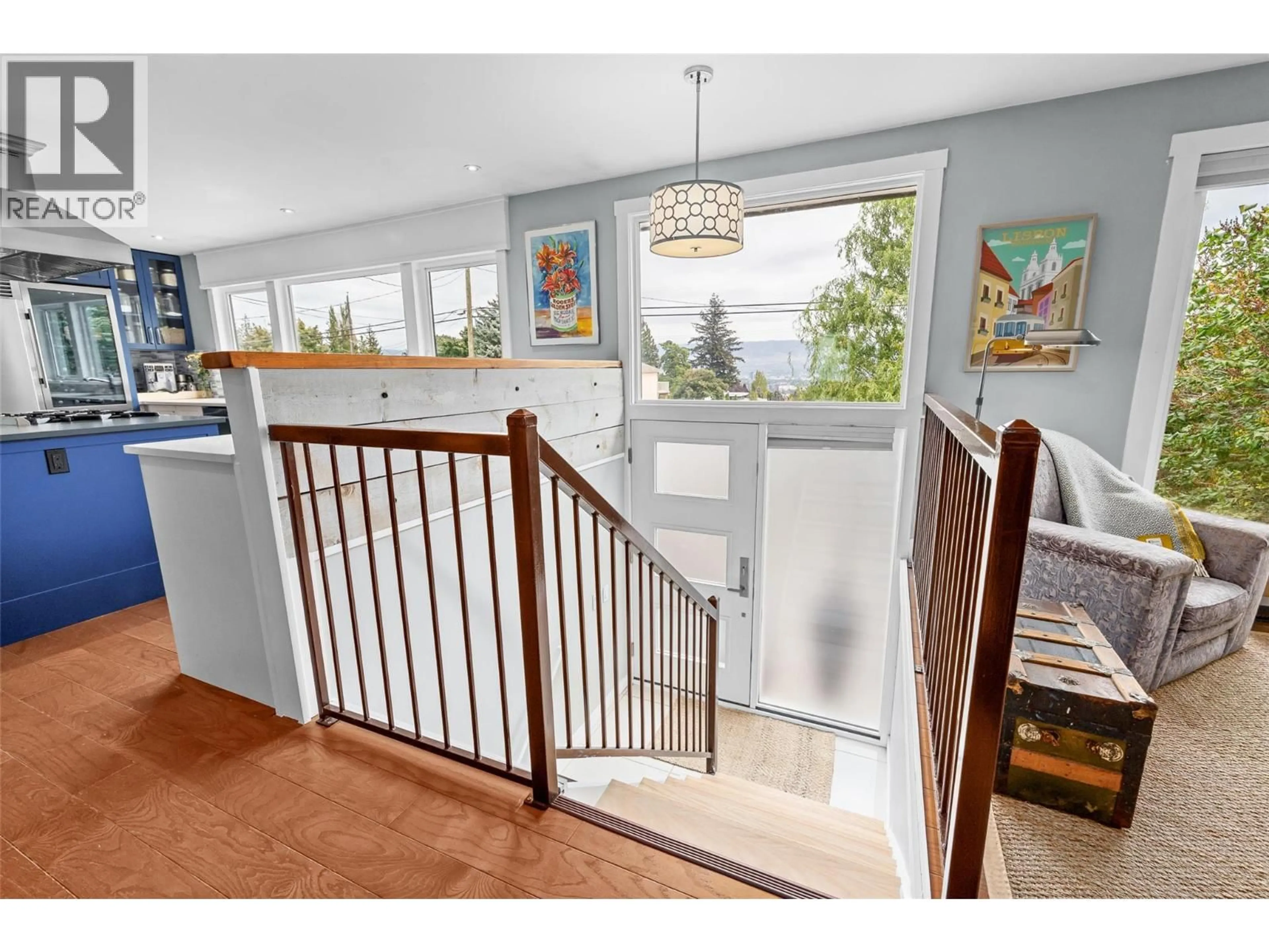Indoor entryway for 2350 THACKER DRIVE, West Kelowna British Columbia V1Z1V8