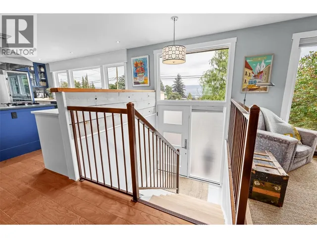 2350 THACKER DRIVE, West Kelowna 4