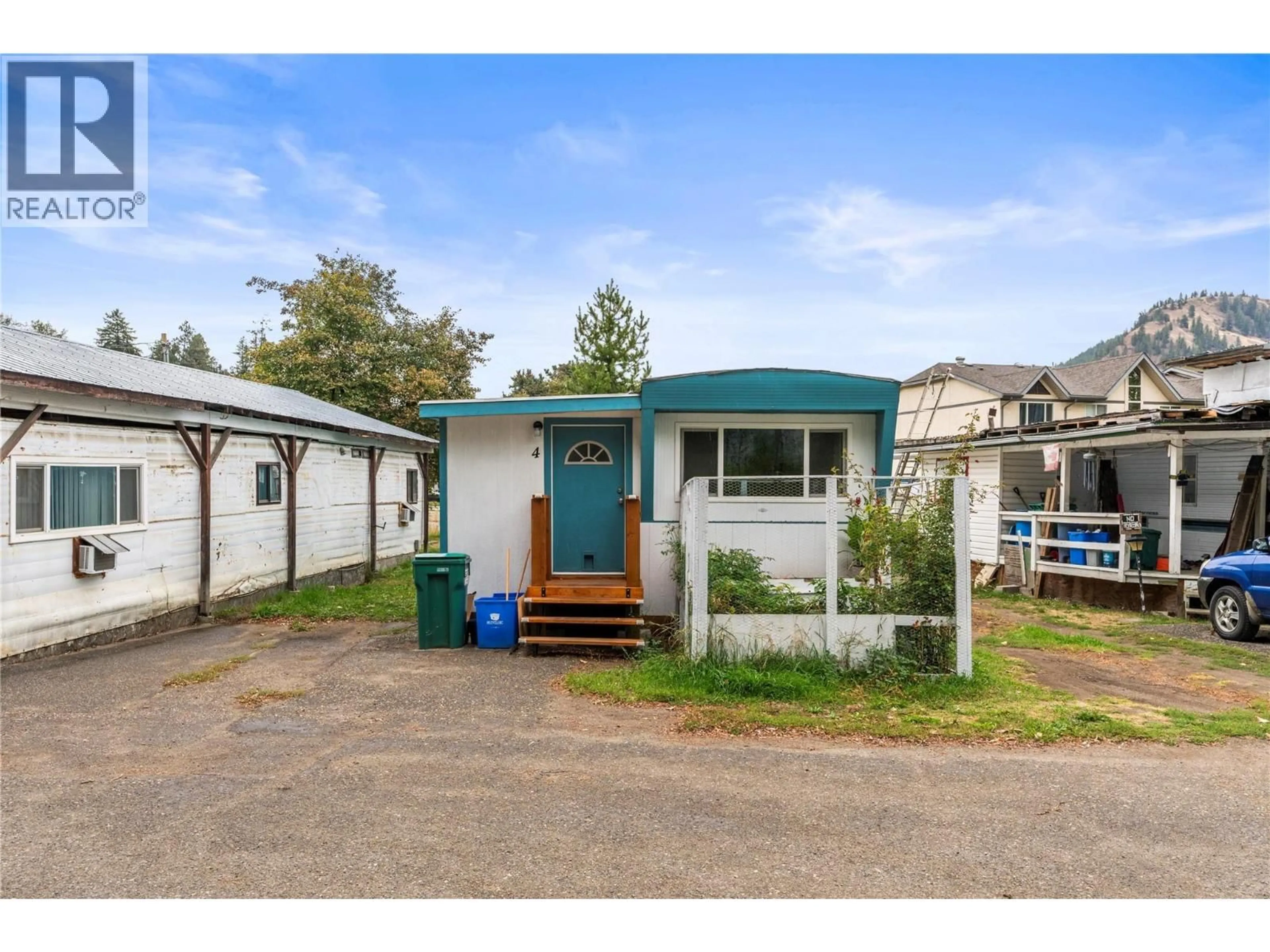 Unknown for 4 - 1879 FAULKNER AVENUE, Lumby British Columbia V0E2G0