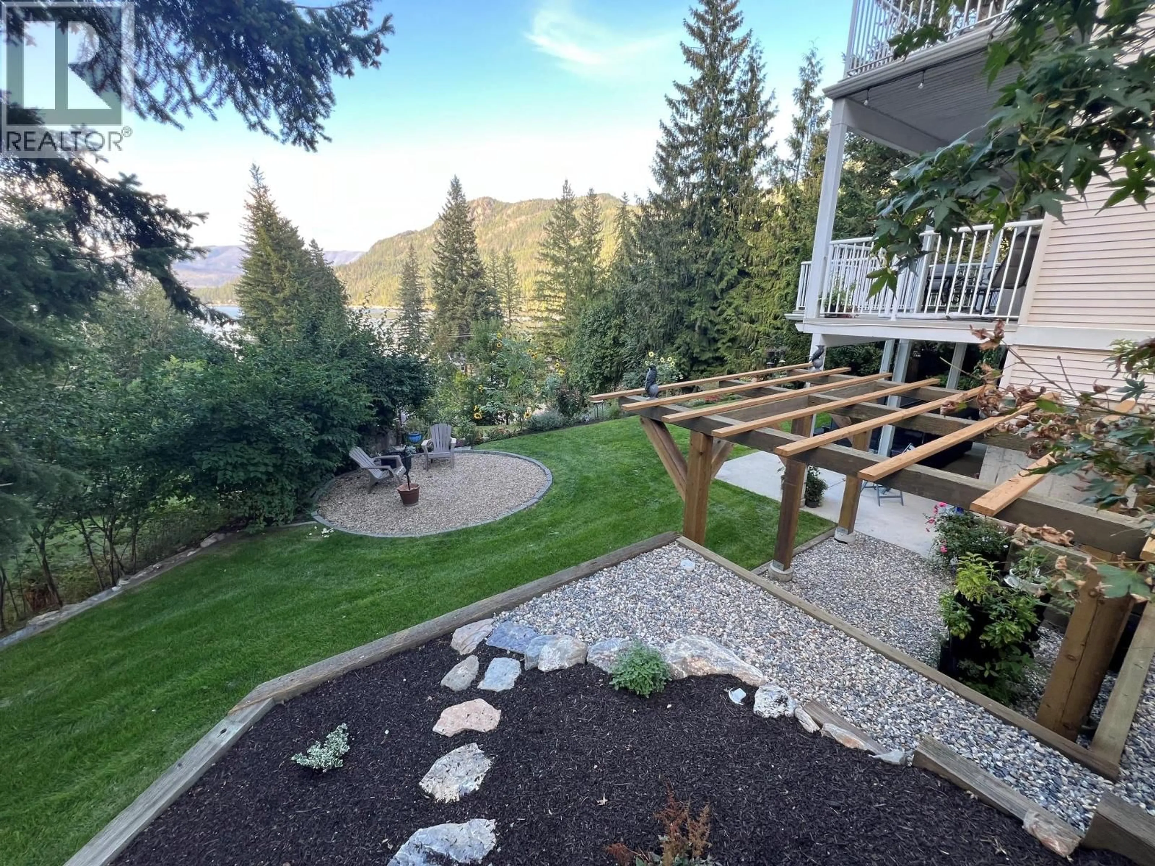 Patio, mountain view for 2662 BLIND BAY ROAD, Blind Bay British Columbia V0E1H1