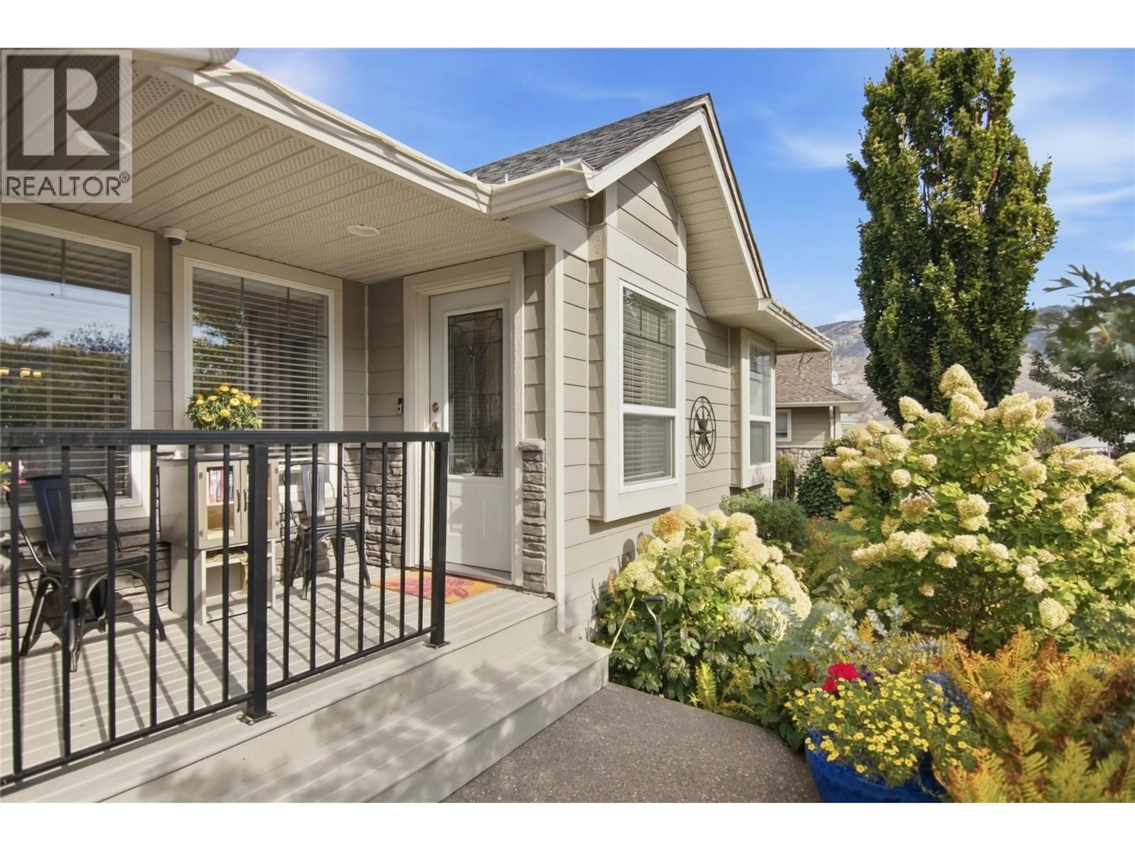 Home with vinyl exterior material, street for 335 COUGAR ROAD, Kamloops British Columbia V2C6V1