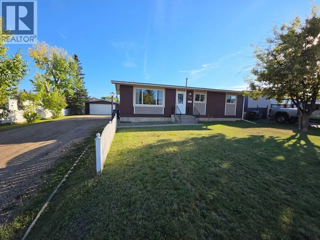 1125 117 AVENUE, Dawson Creek 2