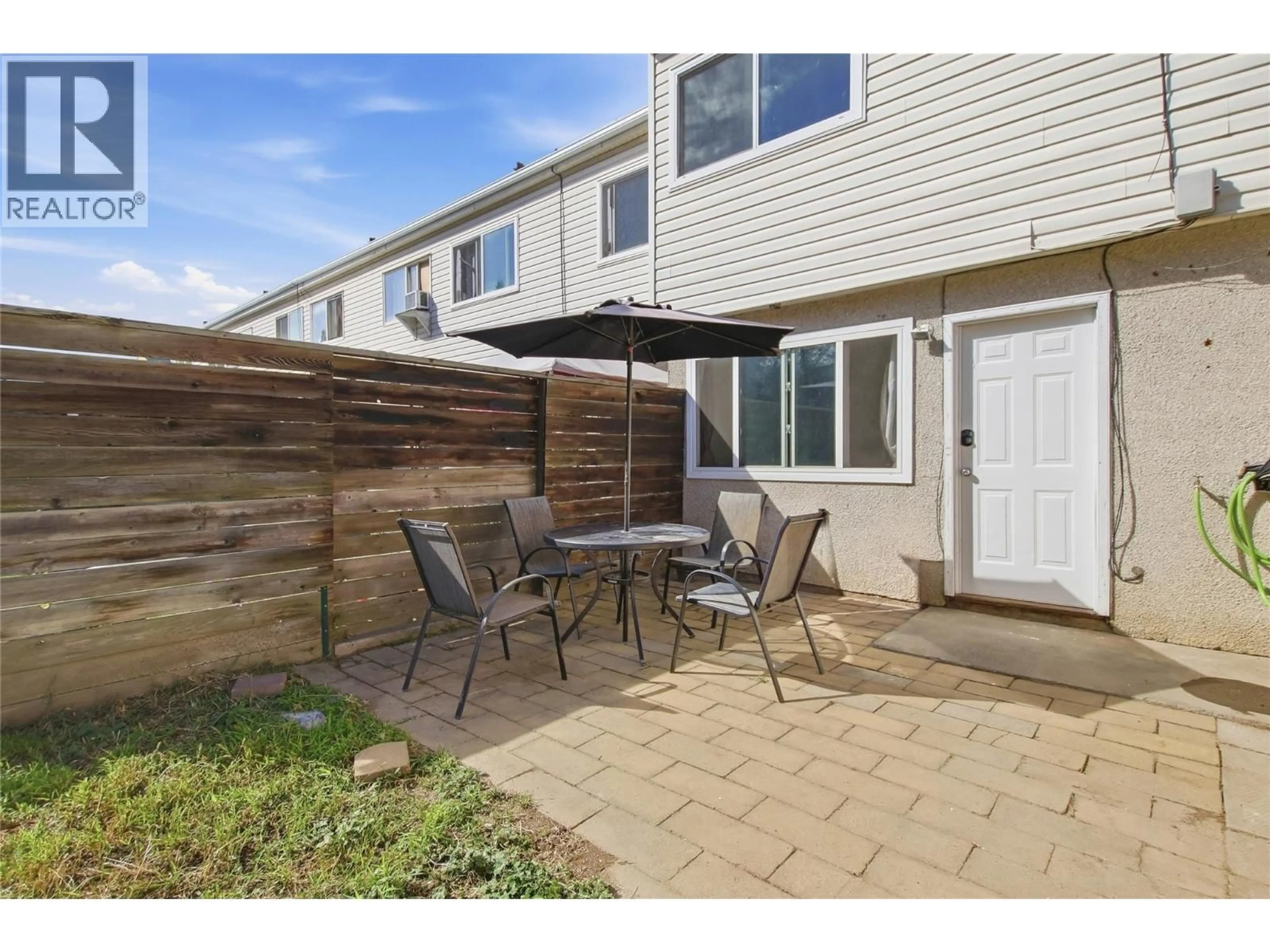 Patio, street for 32 - 700 COLLINGWOOD DRIVE, Kamloops British Columbia V2B6B9