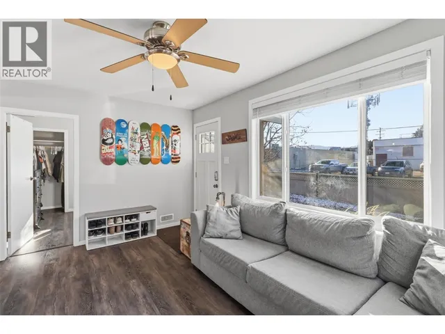 922 WESTMINSTER AVENUE, Kamloops 4