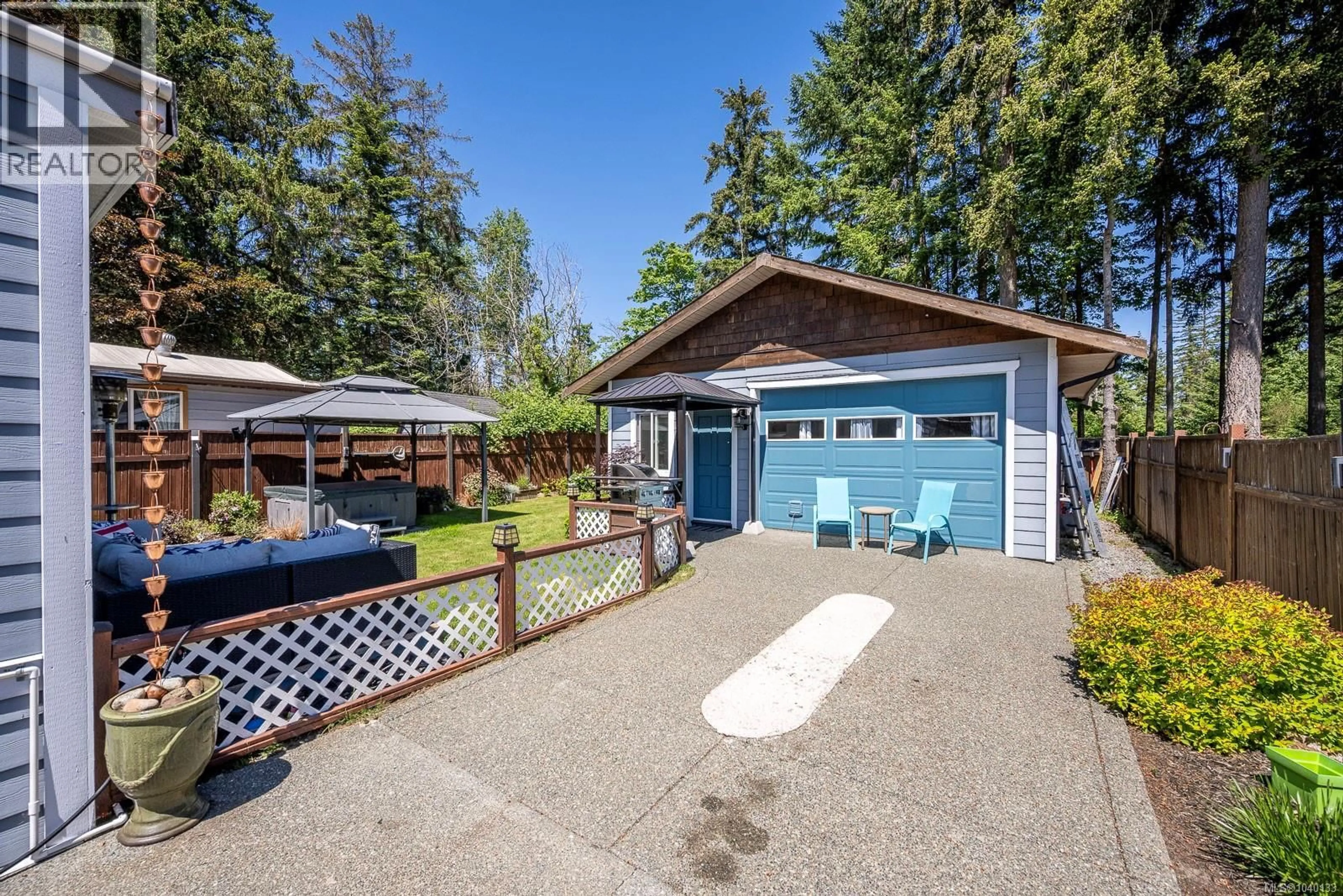 Unknown for 2102 STADACONA DRIVE, Comox British Columbia V9M3P7
