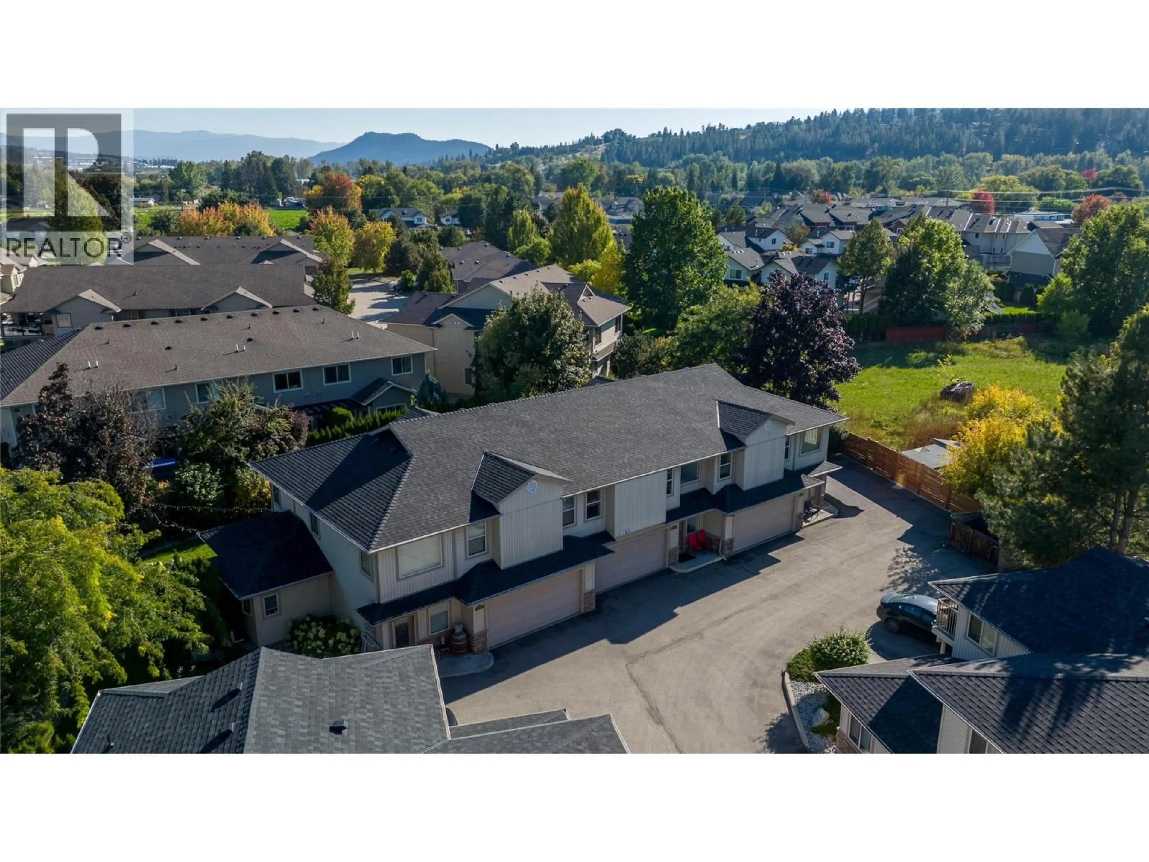 A pic from outside/outdoor area/front of a property/back of a property/a pic from drone, mountain view for 7 - 3339 CLEMENT ROAD, Lake Country British Columbia V4V2M5