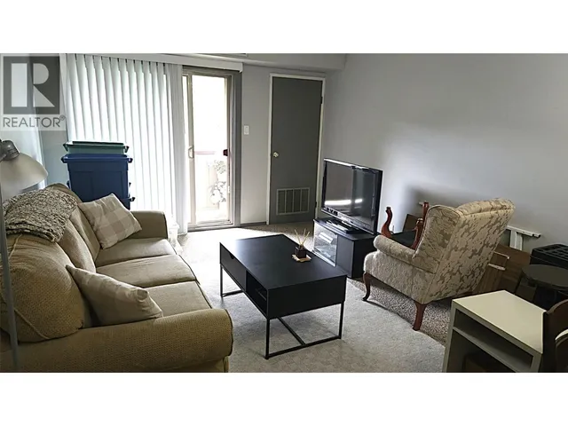 335 - 1560 SUMMIT DRIVE, Kamloops 2