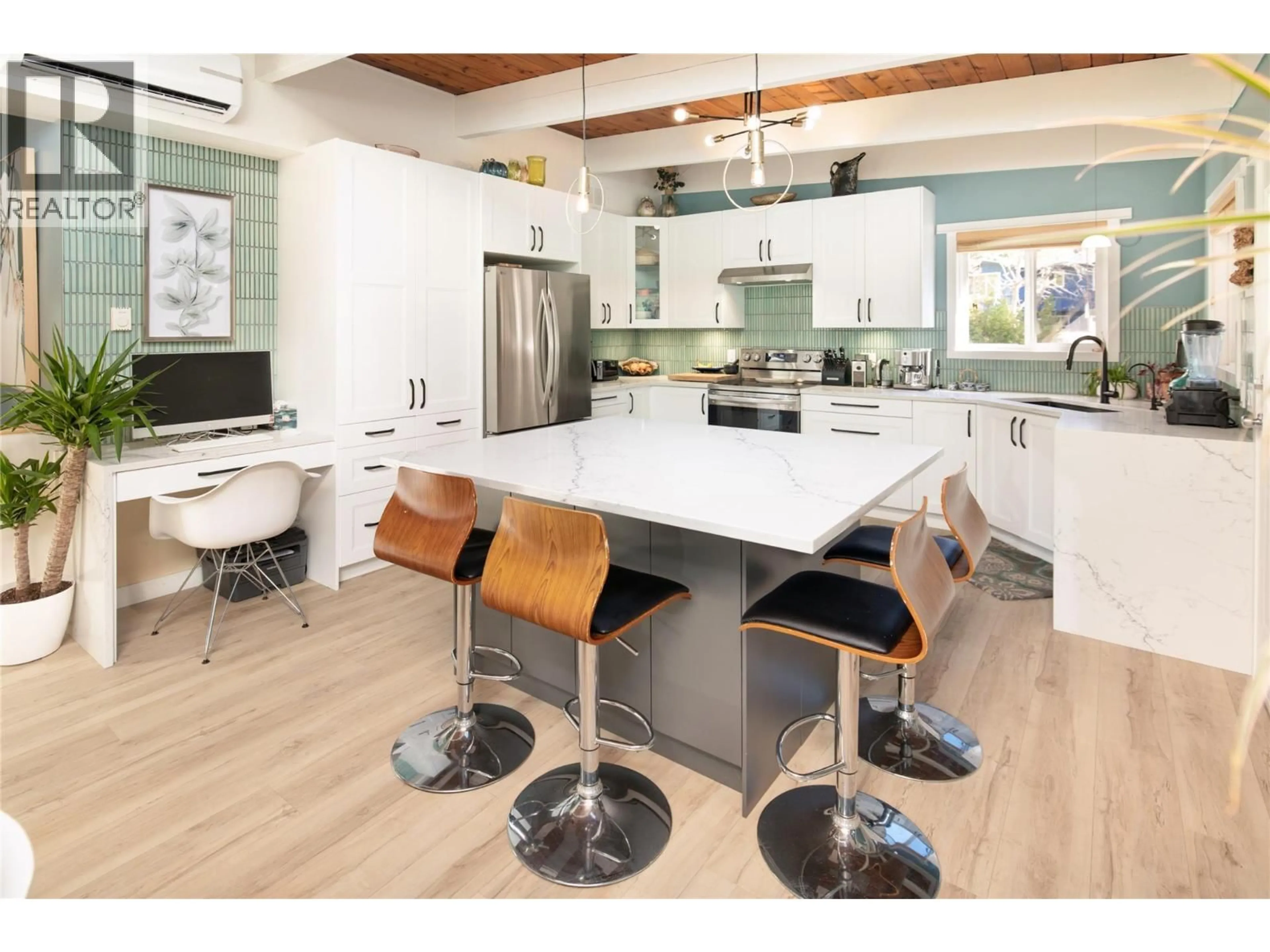 Open concept kitchen, unknown for 2475 DUNSMUIR ROAD, Kelowna British Columbia V1W2V2