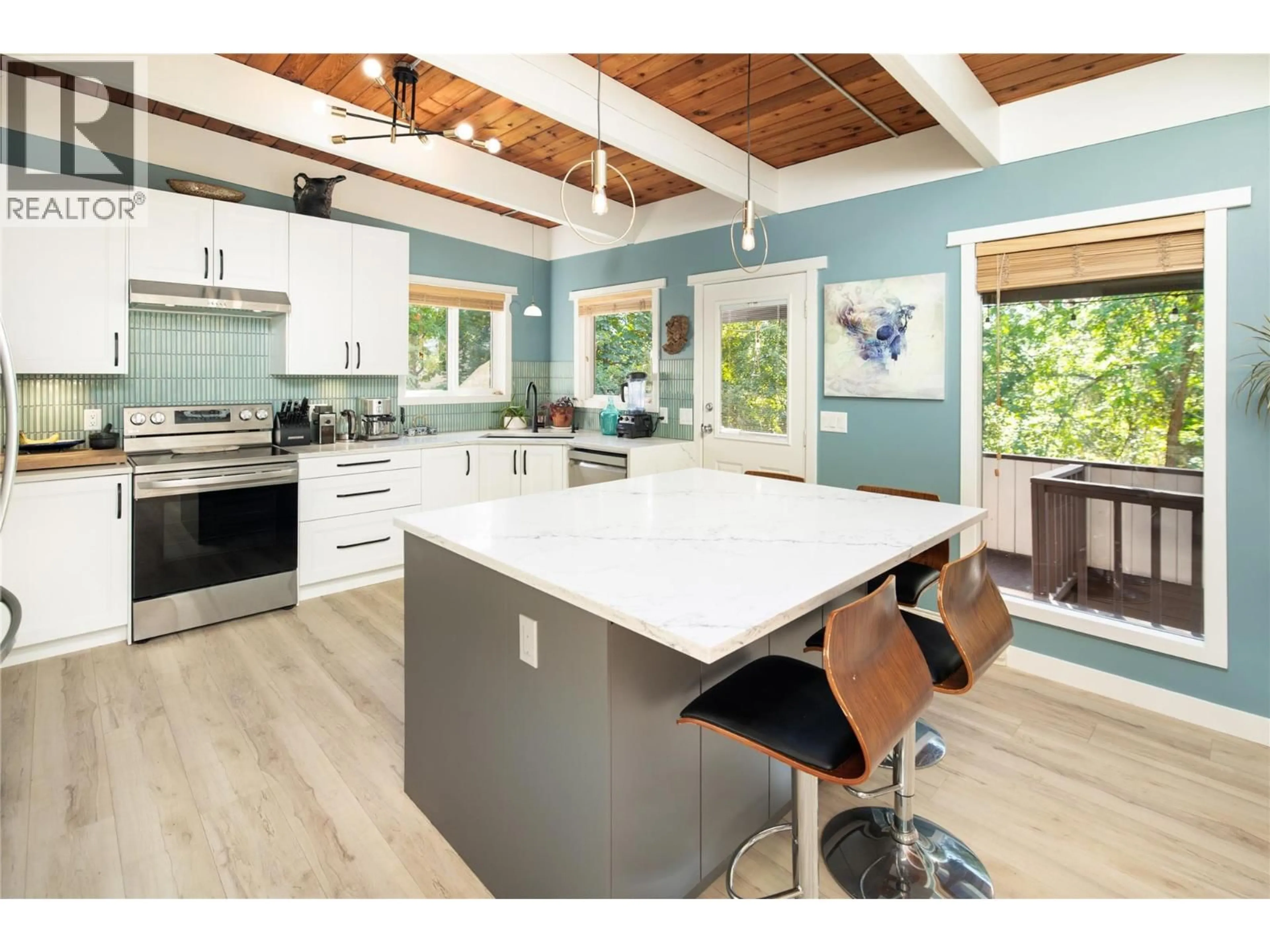 Open concept kitchen, unknown for 2475 DUNSMUIR ROAD, Kelowna British Columbia V1W2V2