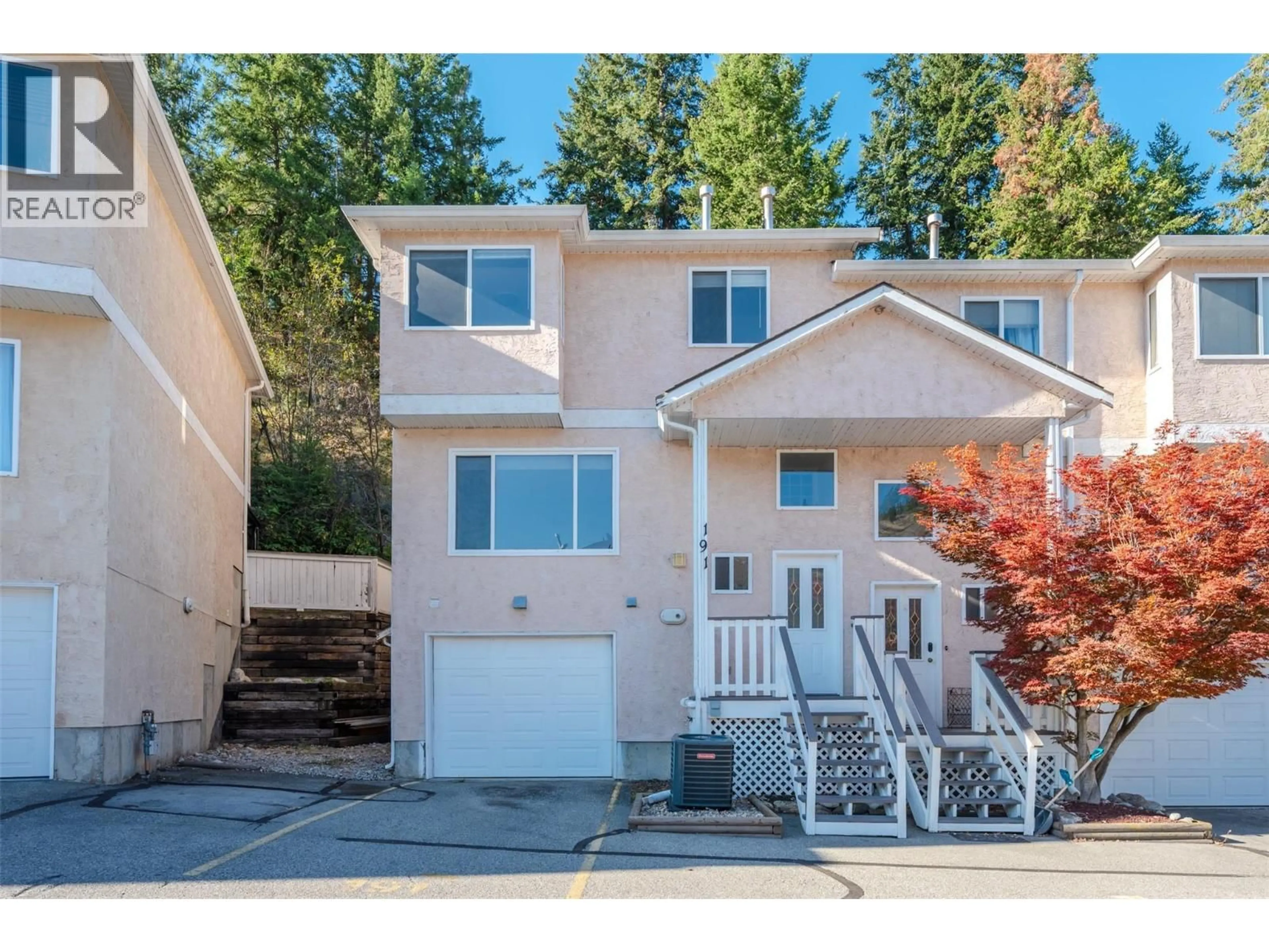 Home with vinyl exterior material, street for 191 - 1458 PENTICTON BAY, Penticton British Columbia V2A8L3