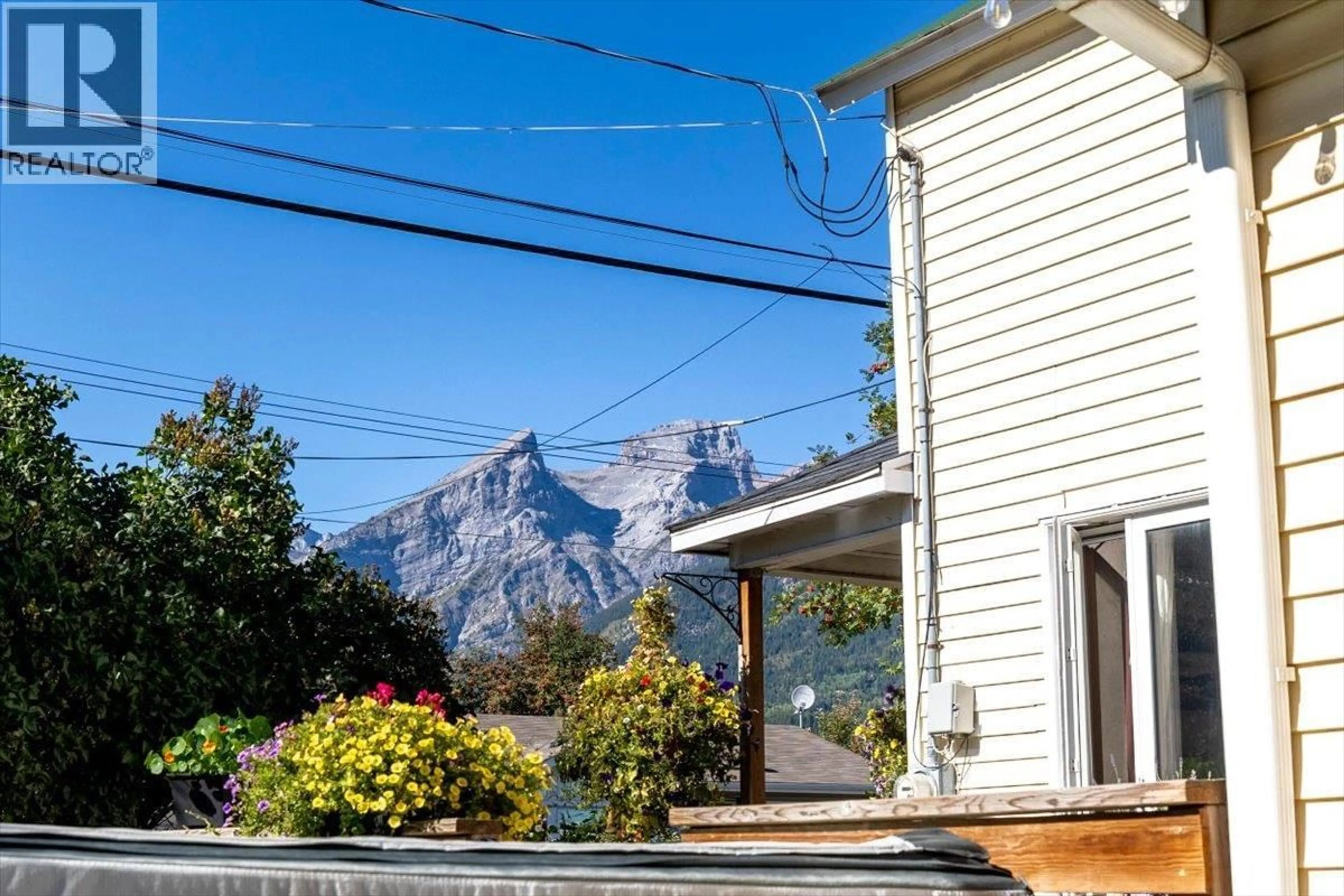 Patio, mountain view for 1112 2ND AVENUE, Fernie British Columbia V0B1M0