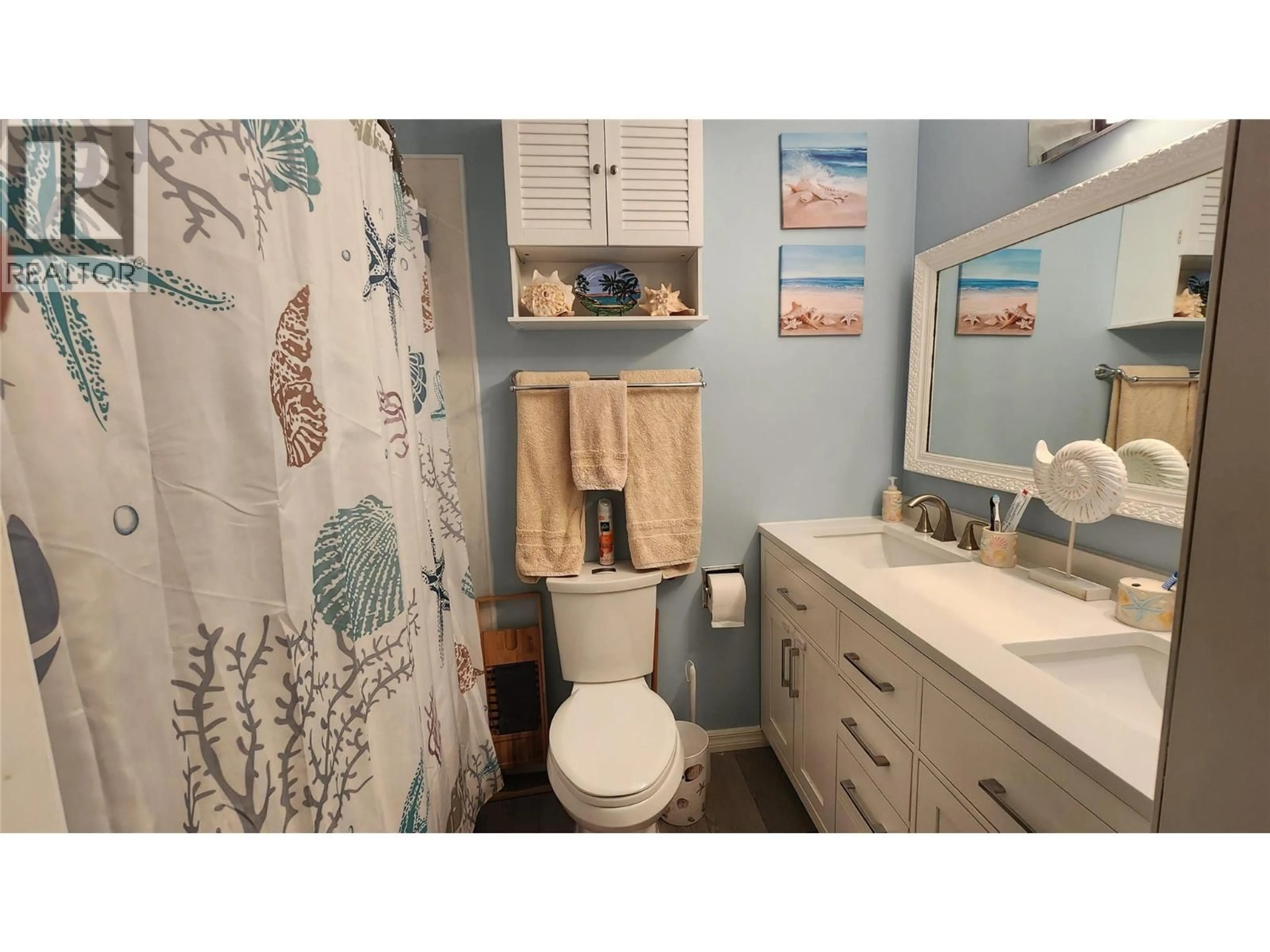 Standard bathroom, ceramic/tile floor for 38 - 1469 SPRINGHILL DRIVE, Kamloops British Columbia V2E1H5