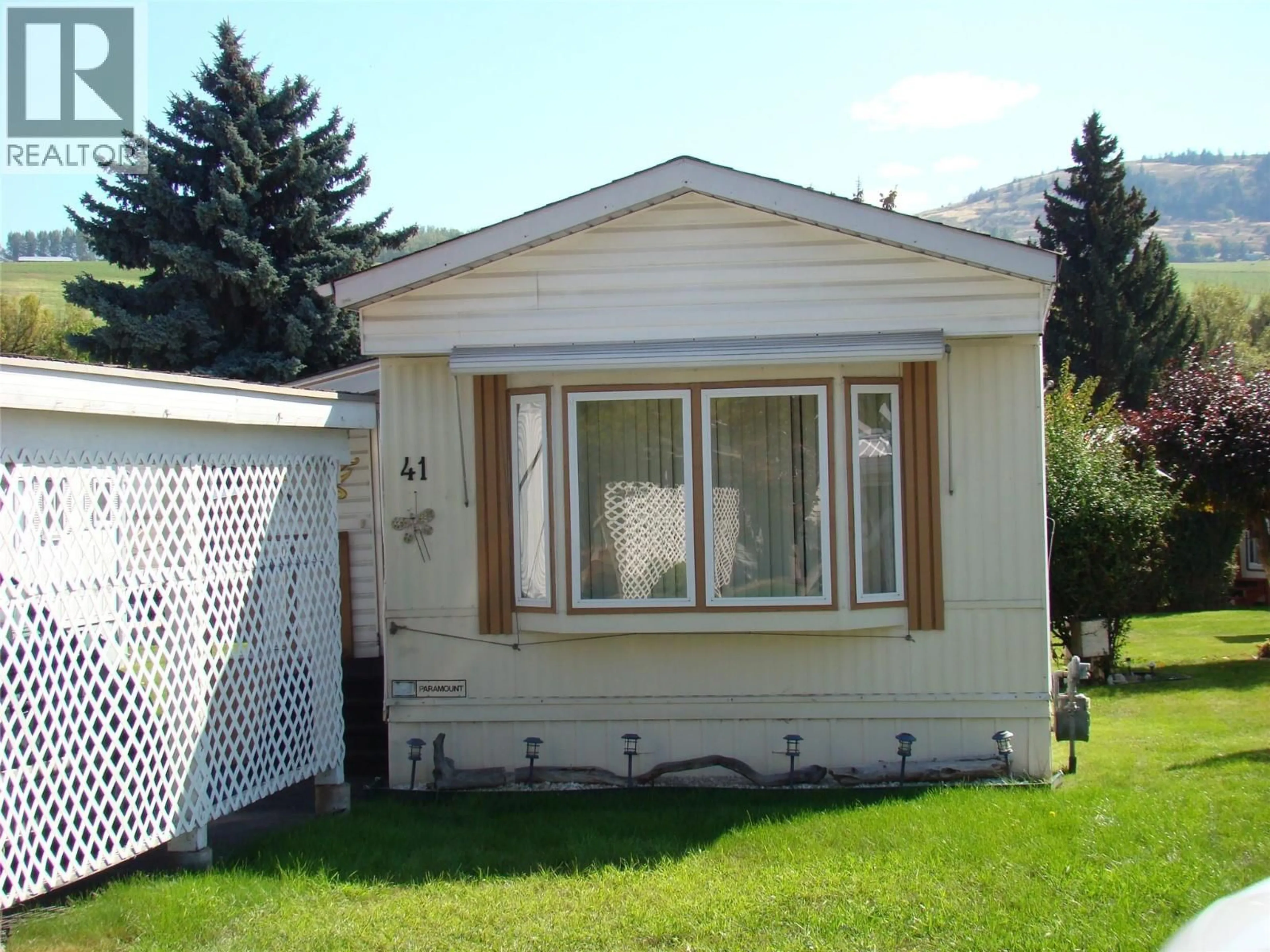Home with vinyl exterior material, street for 41 - 5484 25 AVENUE, Vernon British Columbia V1T7A8