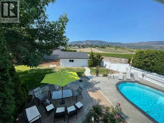 2618 THACKER DRIVE, West Kelowna 4
