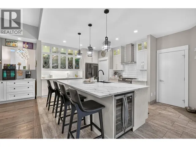 3109 CAPISTRANO COURT, Kelowna 5