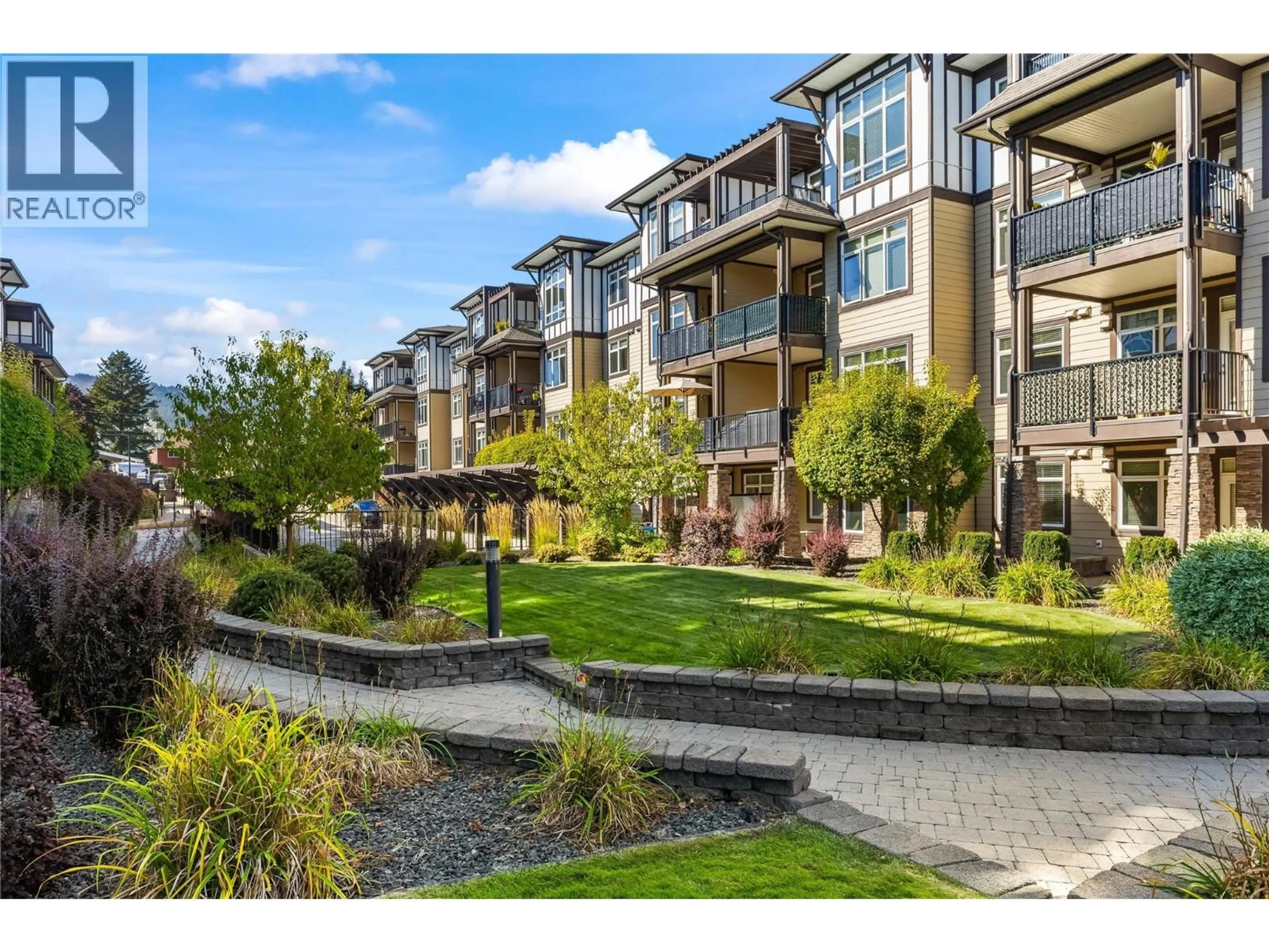Patio, water/lake/river/ocean view for 1311 - 3833 BROWN ROAD, West Kelowna British Columbia V4T2J3