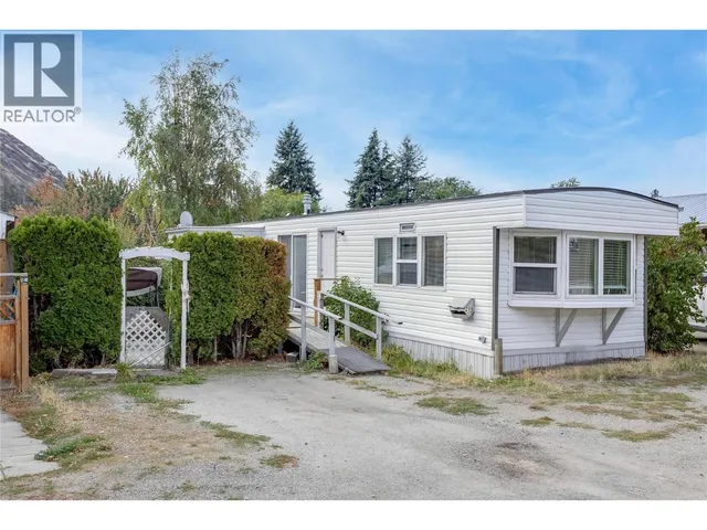 213 - 1699 ROSS ROAD, West Kelowna 2