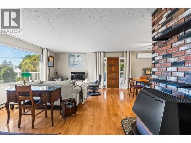 583 MCLEISH ROAD, Vernon 5