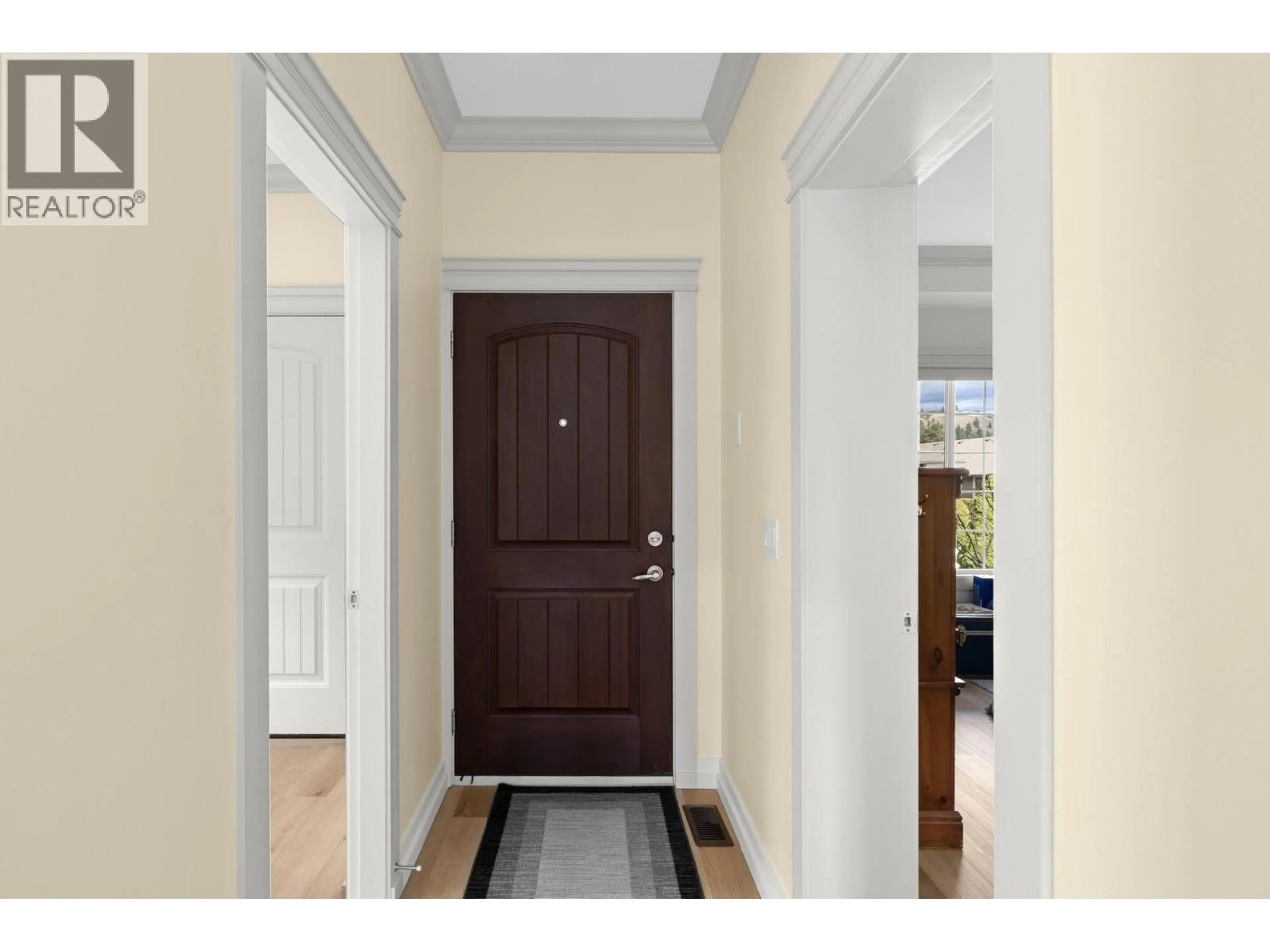 Indoor entryway for 2092 CLOVER DRIVE, West Kelowna British Columbia V4T3A5