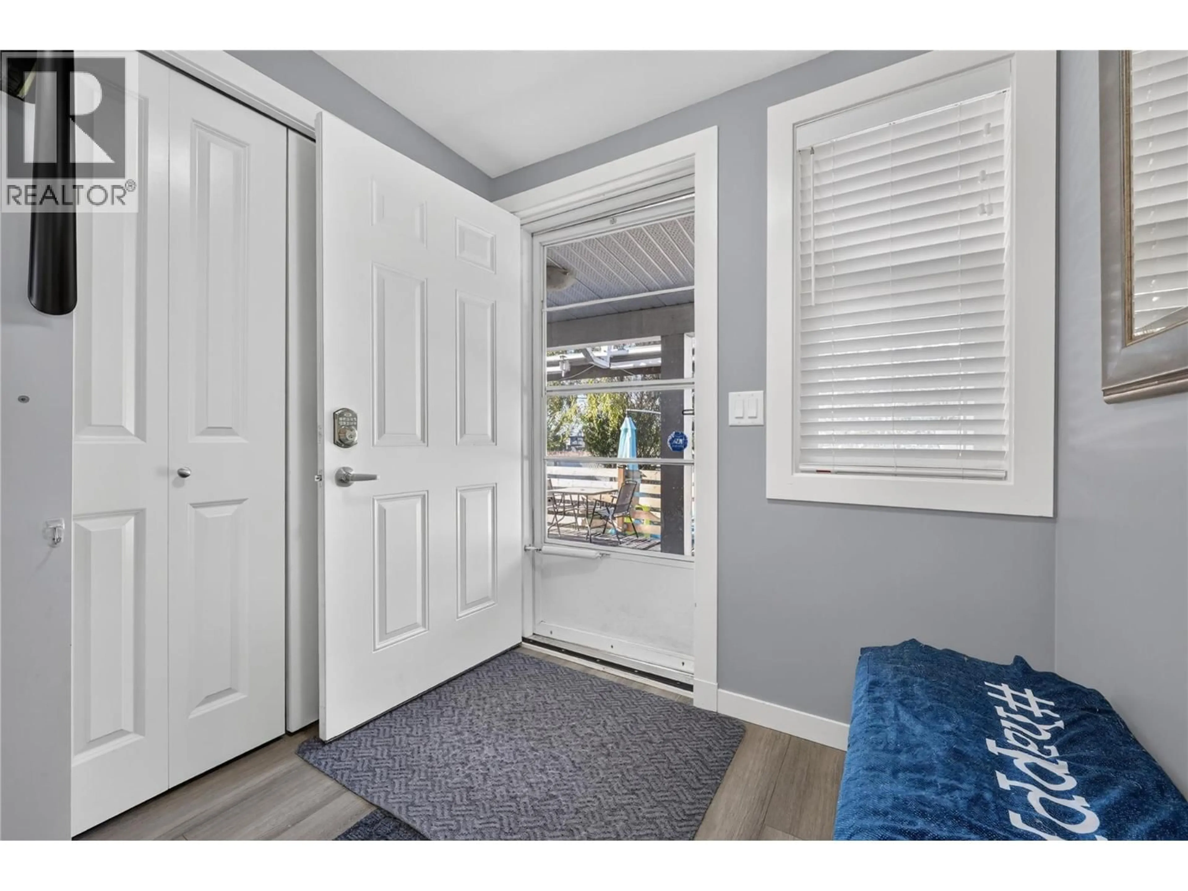 Indoor entryway for 36 - 3381 VILLAGE GREEN WAY, West Kelowna British Columbia V4T1L2
