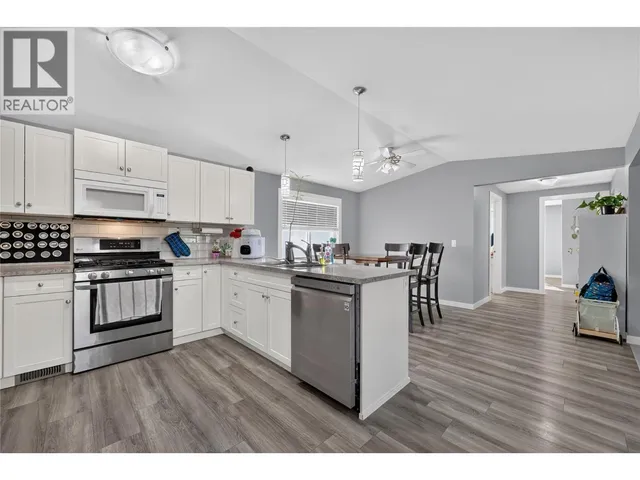36 - 3381 VILLAGE GREEN WAY, West Kelowna 5