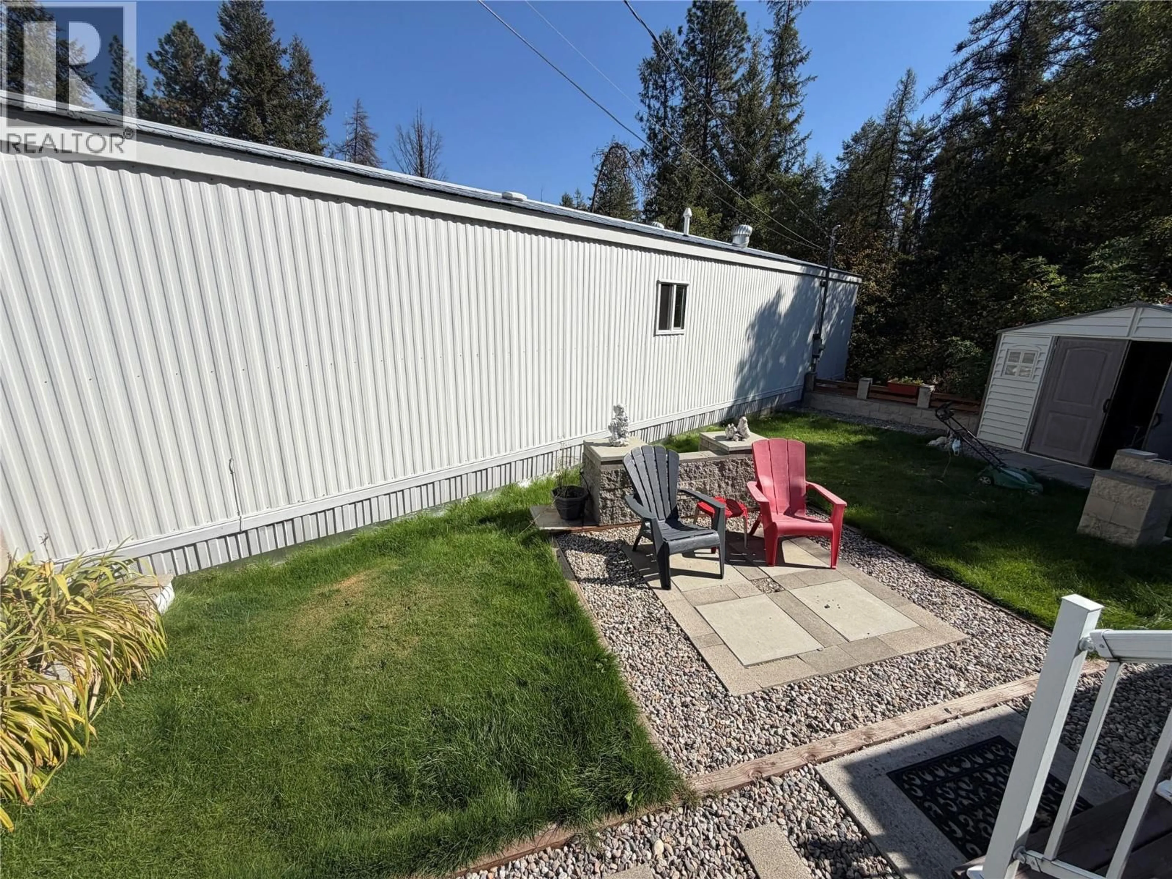 Patio, unknown for 17 - 1601 COLUMBIA AVENUE, Castlegar British Columbia V1N1J1