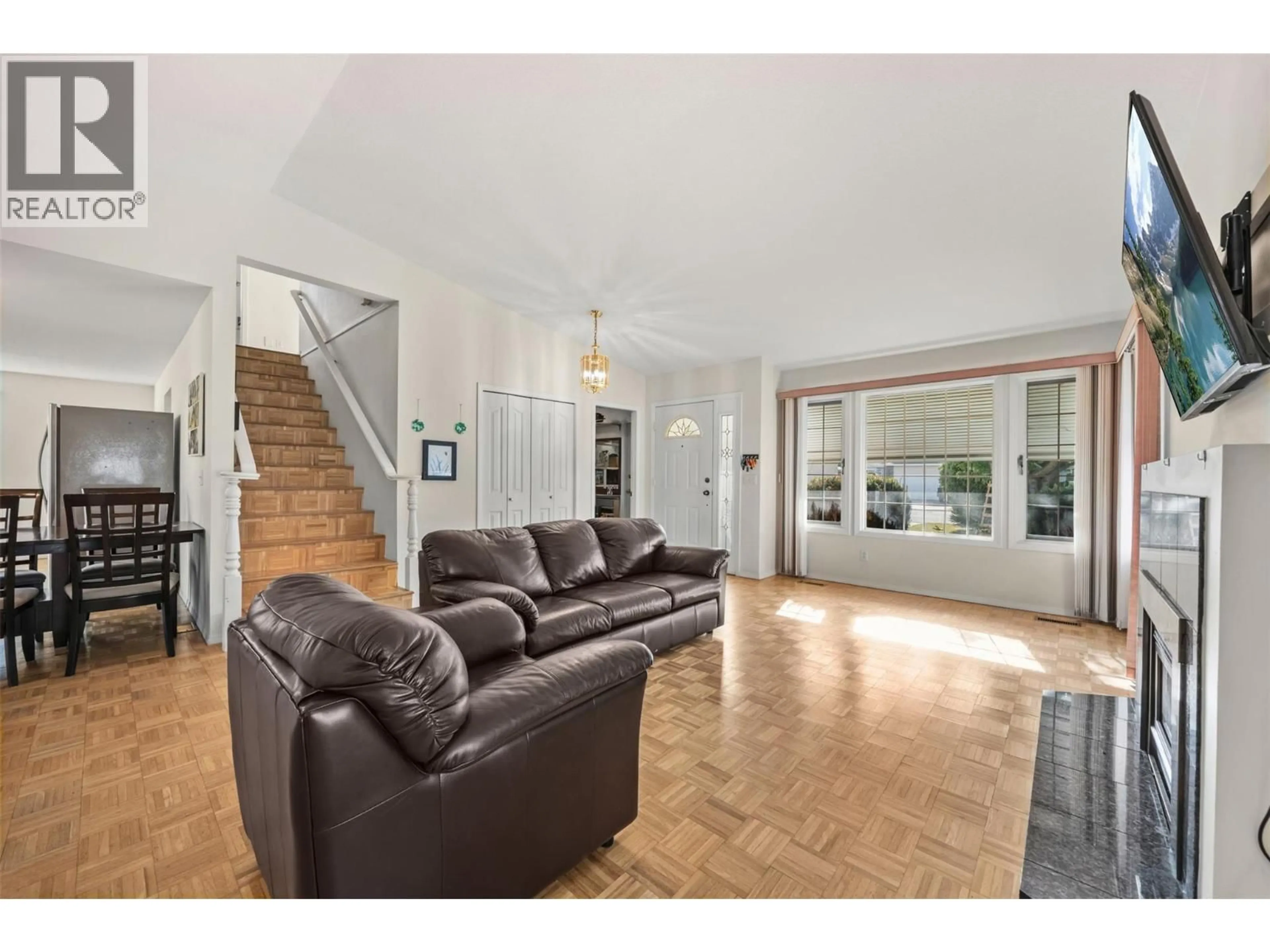 Unknown for 632 SOUTHWIND DRIVE, Kelowna British Columbia V1W3G1
