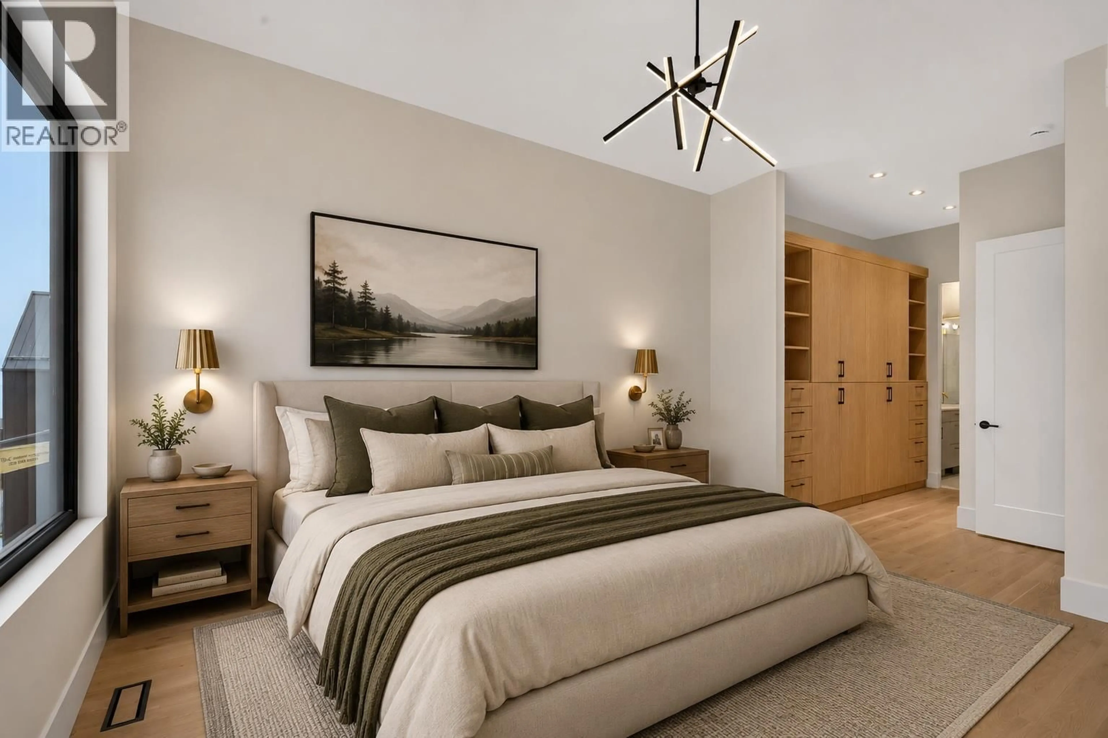 Bedroom with bed, unknown for 3707 MCKINLEY BEACH DRIVE, Kelowna British Columbia V1V3G2