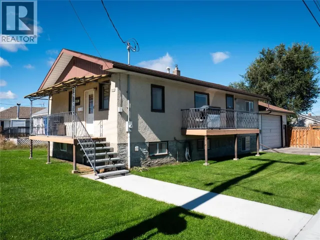 1510 4TH STREET NORTH, Cranbrook 2