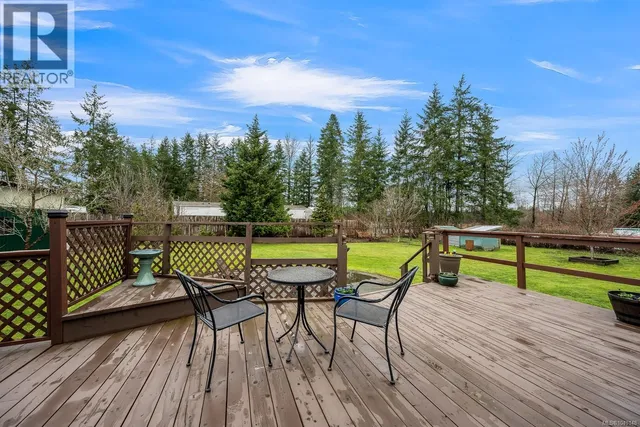 5733 ISLAND HIGHWAY NORTH, Courtenay 3