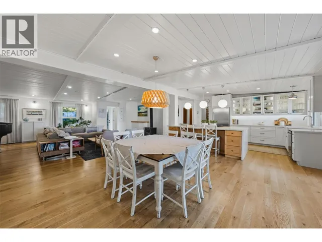 5147 LAKESHORE ROAD, Kelowna 5