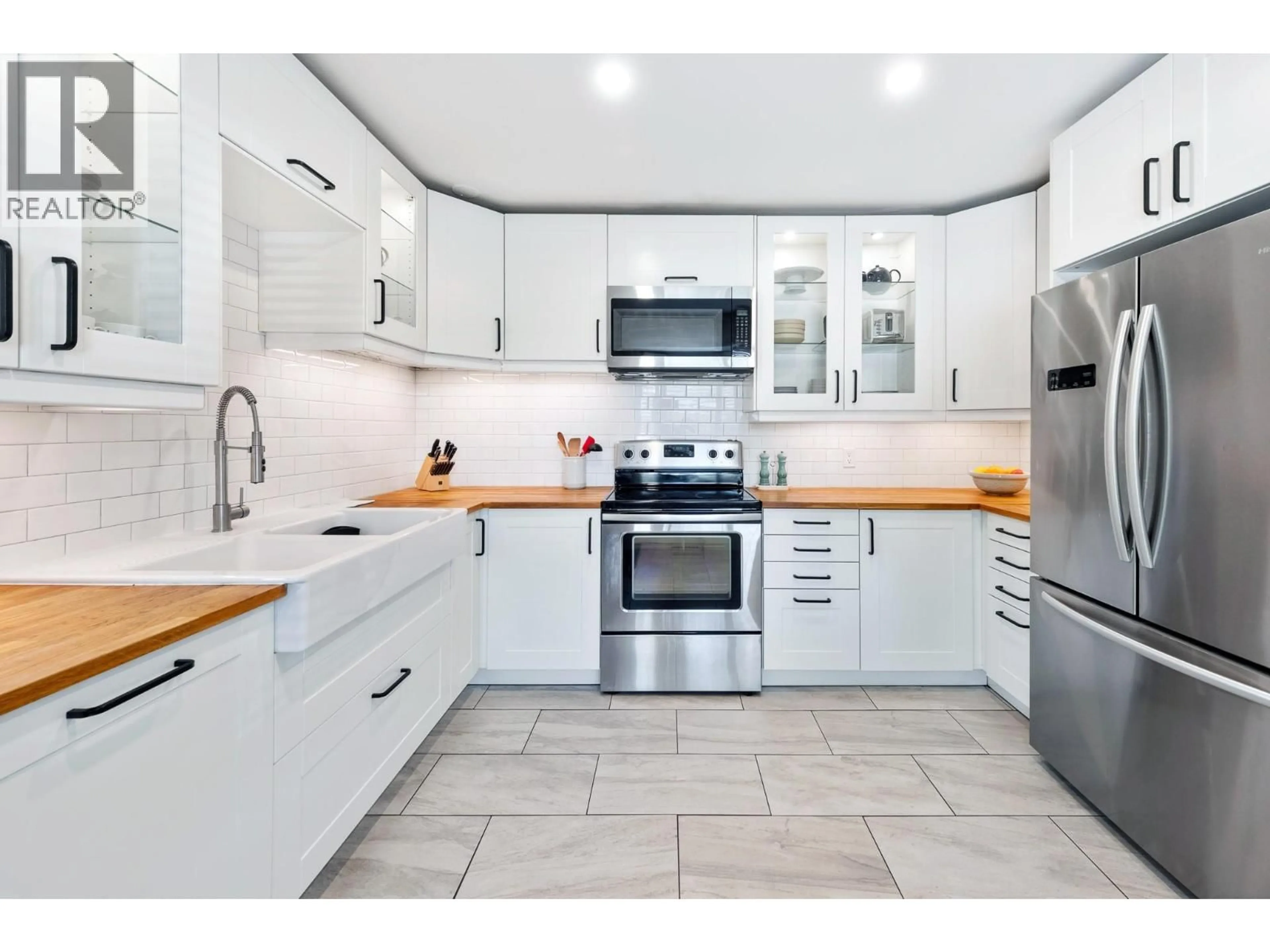 Unknown for 1265 GRAHAM STREET, Kelowna British Columbia V1Y8L2