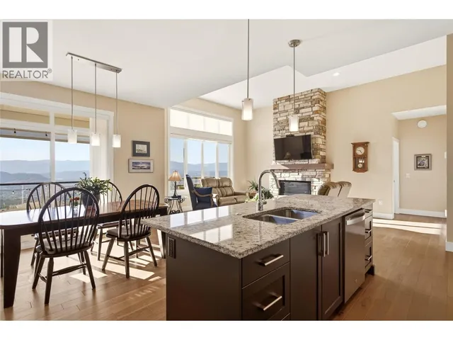 1530 WINTER LANE, Kelowna 4