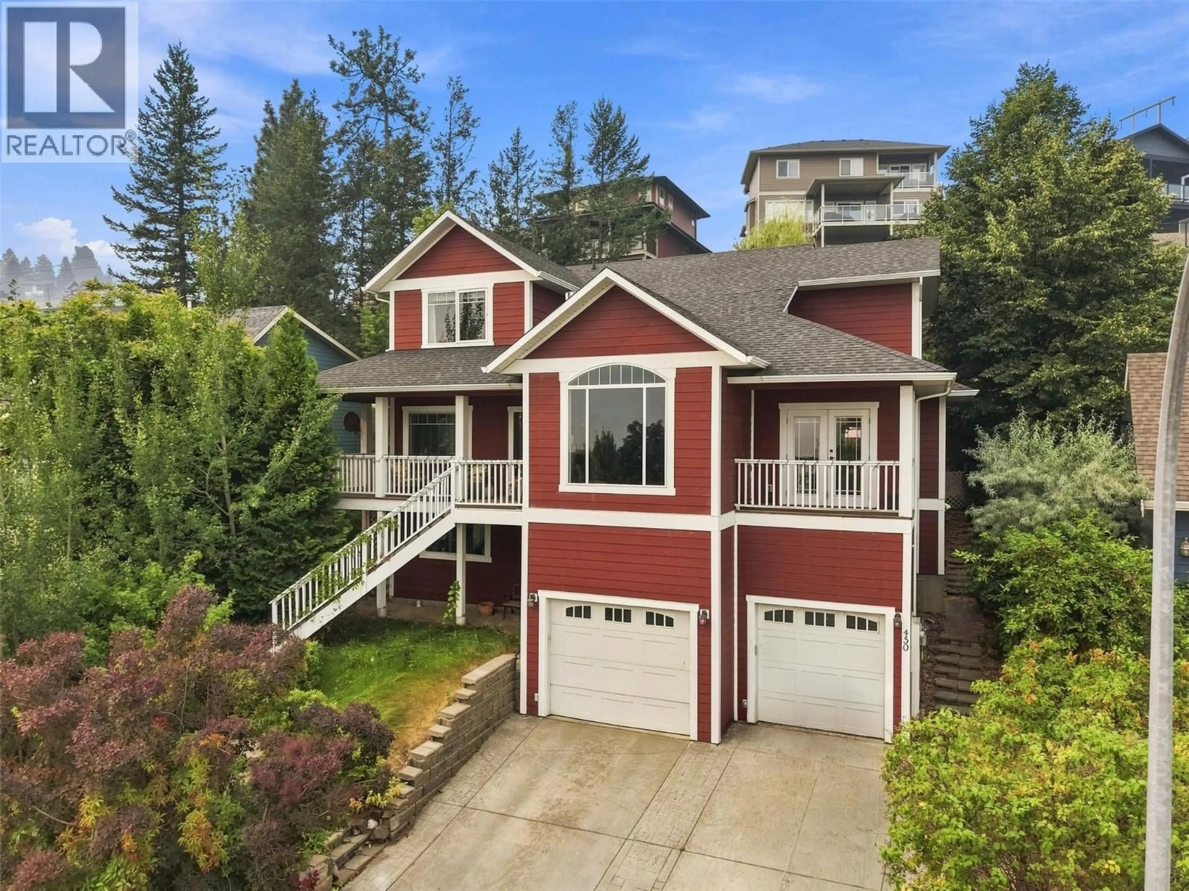 Home with vinyl exterior material, unknown for 450 AZURE PLACE, Kamloops British Columbia V2E2R2