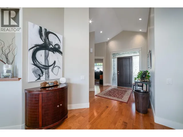 708 TRADITIONS CRESCENT, Kelowna 3