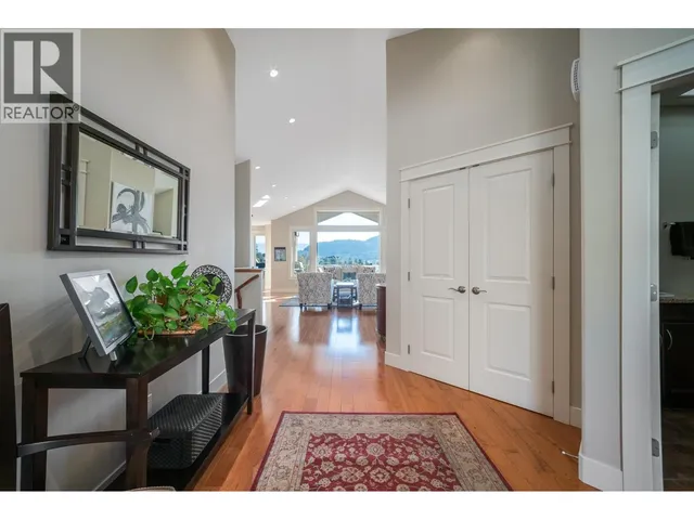 708 TRADITIONS CRESCENT, Kelowna 5