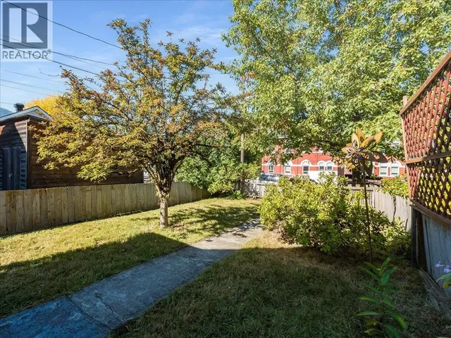 414 MILL STREET, Nelson 2