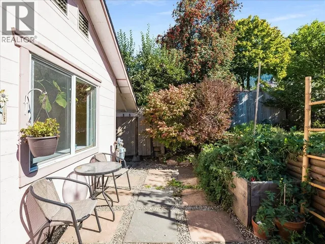 414 MILL STREET, Nelson 3