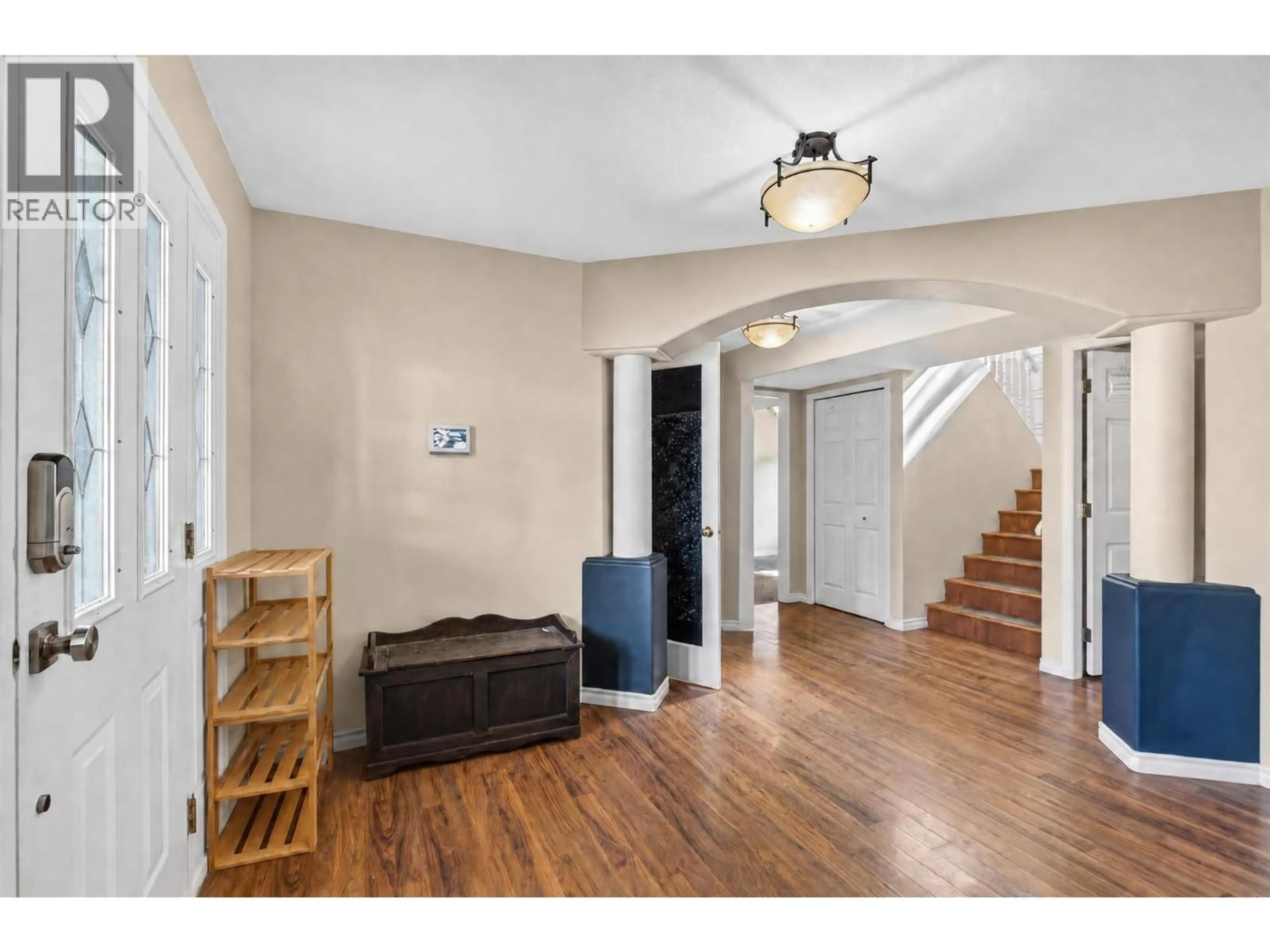Indoor entryway for 2471 ASQUITH COURT, West Kelowna British Columbia V4T2A0
