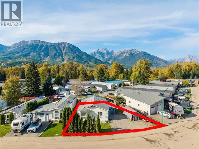 35 SLALOM DRIVE, Fernie 2