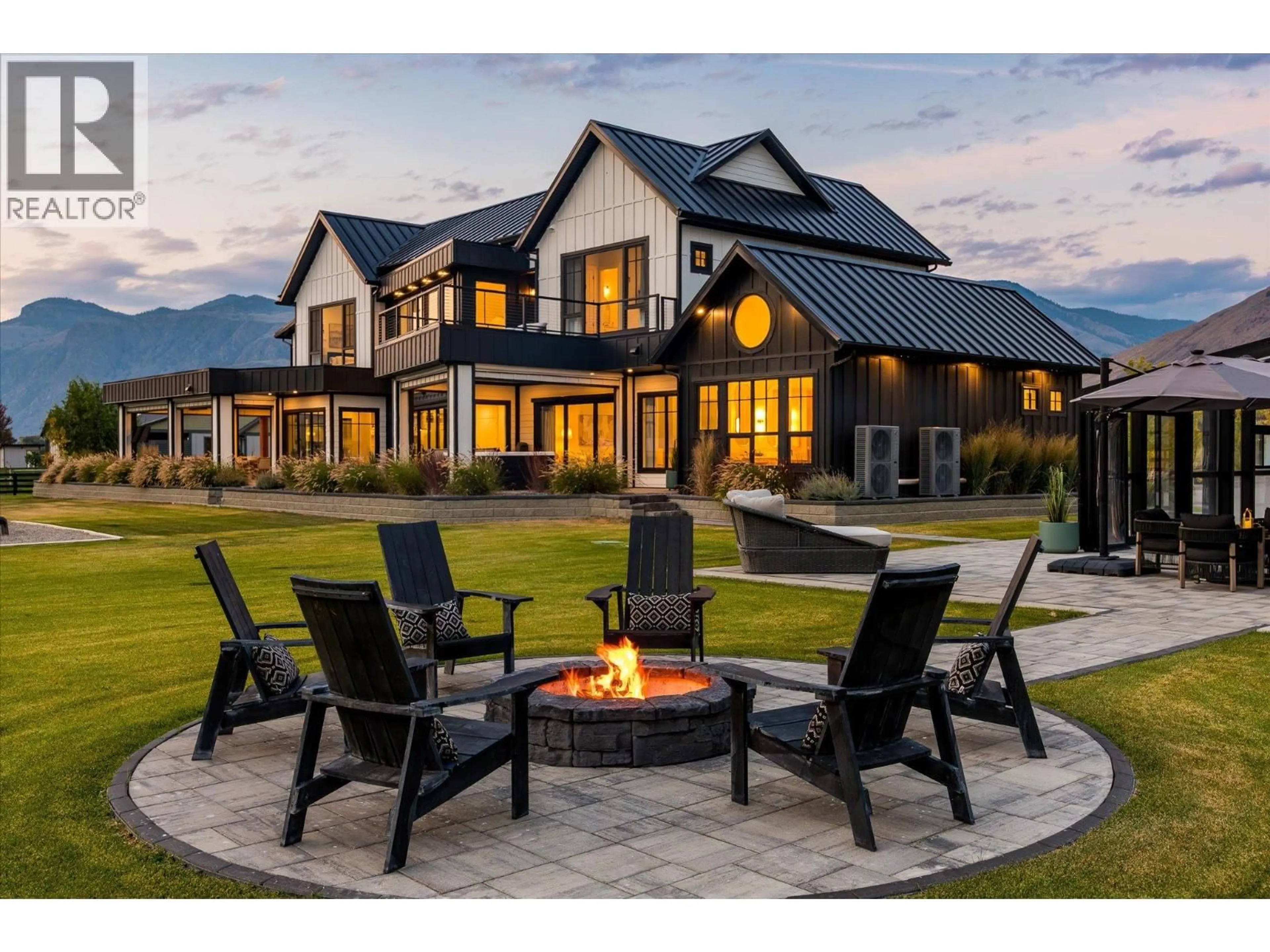 Patio, mountain view for 1869 STEWART ROAD, Cawston British Columbia V0X1C1
