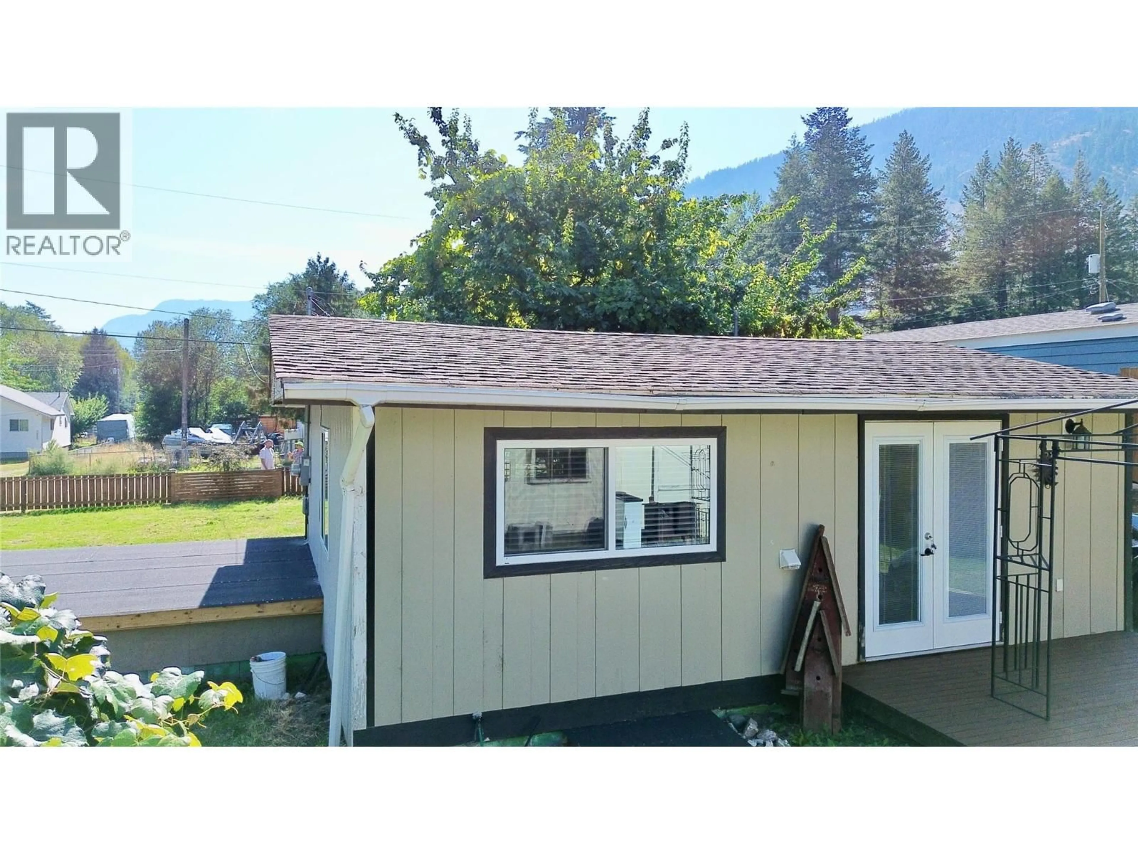 Unknown for 2632 6TH STREET, Olalla British Columbia V0X1N0