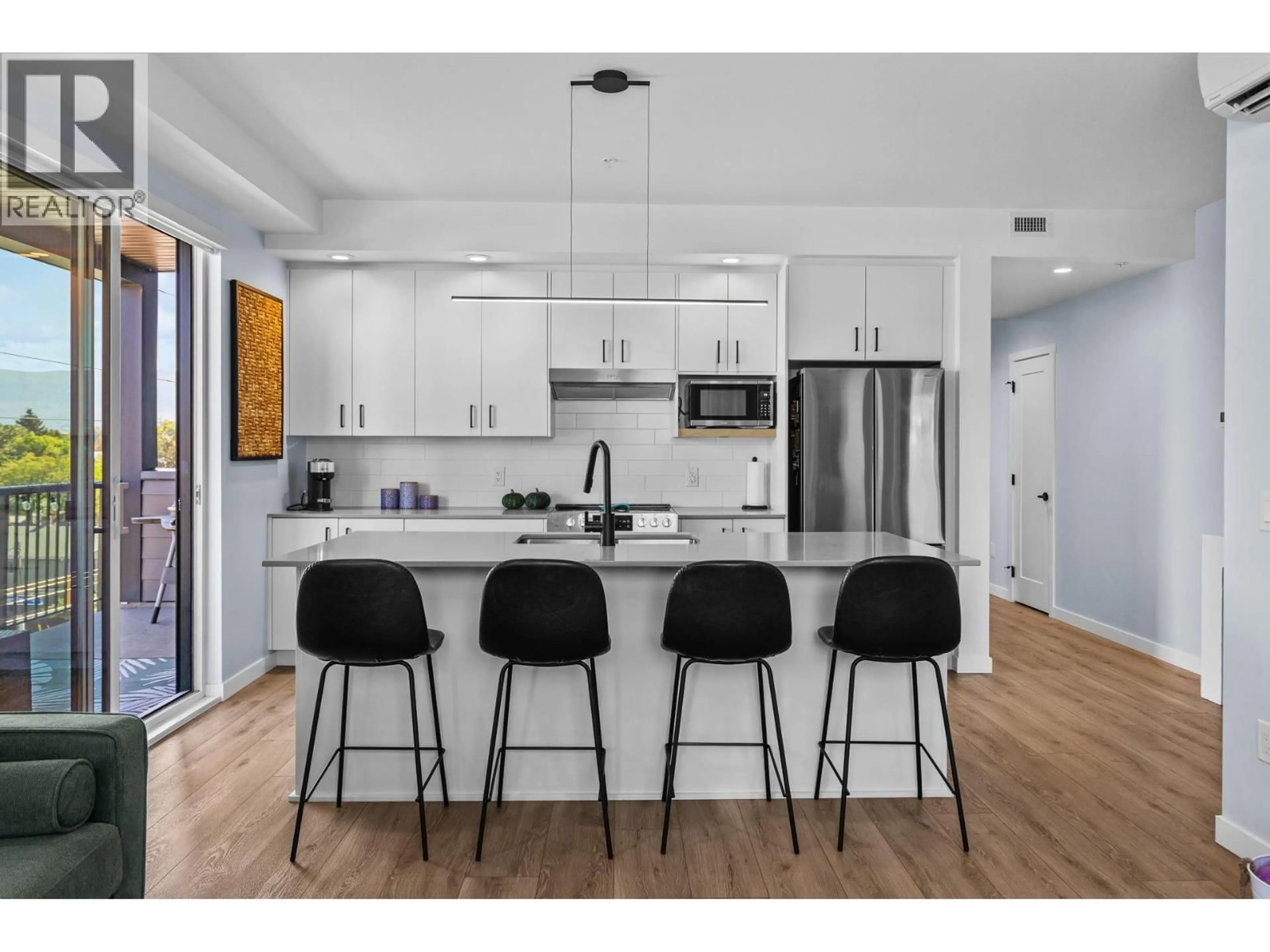 Open concept kitchen, unknown for 407 - 660 CAWSTON AVENUE NORTH, Kelowna British Columbia V1Y6Z4